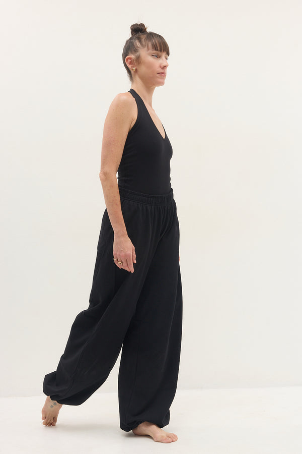 THE EVERYDAY PANTS BLACK