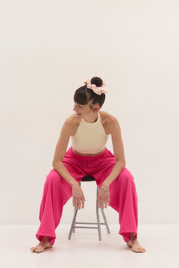THE EVERYDAY PANTS FUCHSIA