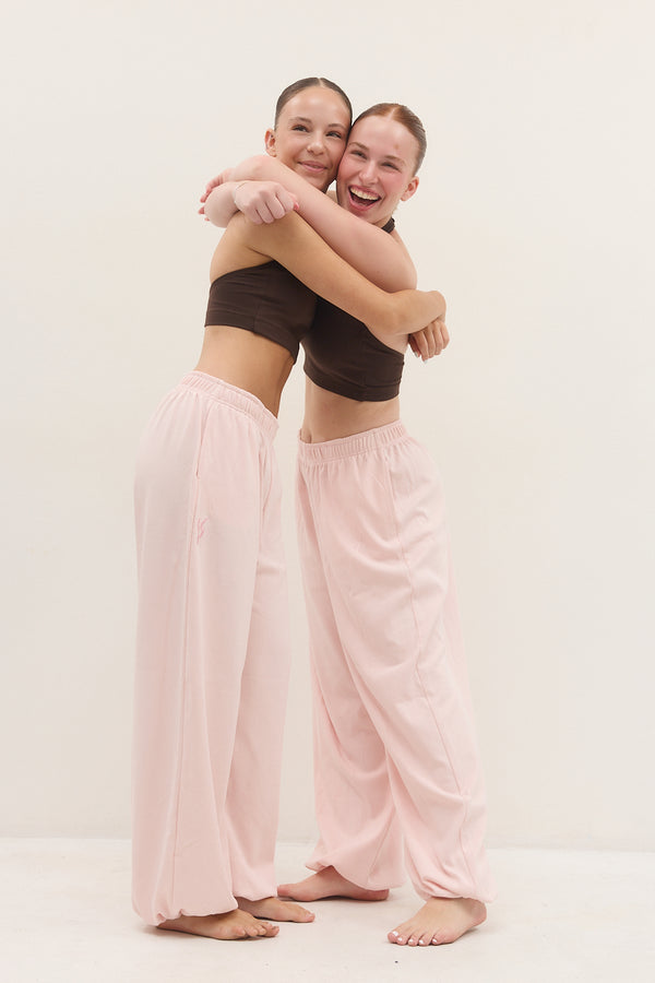 THE EVERYDAY PANTS PINK