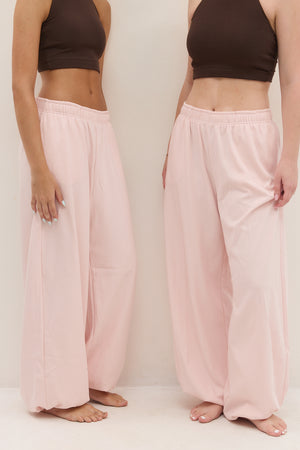 THE EVERYDAY PANTS PINK