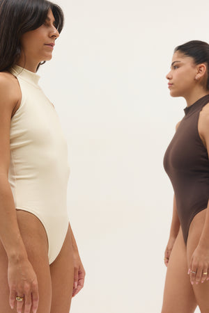 KOLLAR BODYSUIT BUTTER