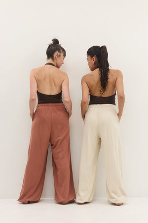VERSATILE PANTS STONE