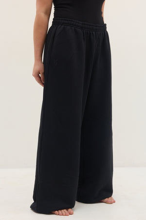WIDE VERSATILE PANTS BLACK