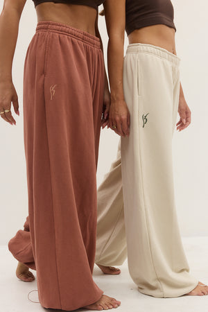 WIDE VERSATILE PANTS HAMRA