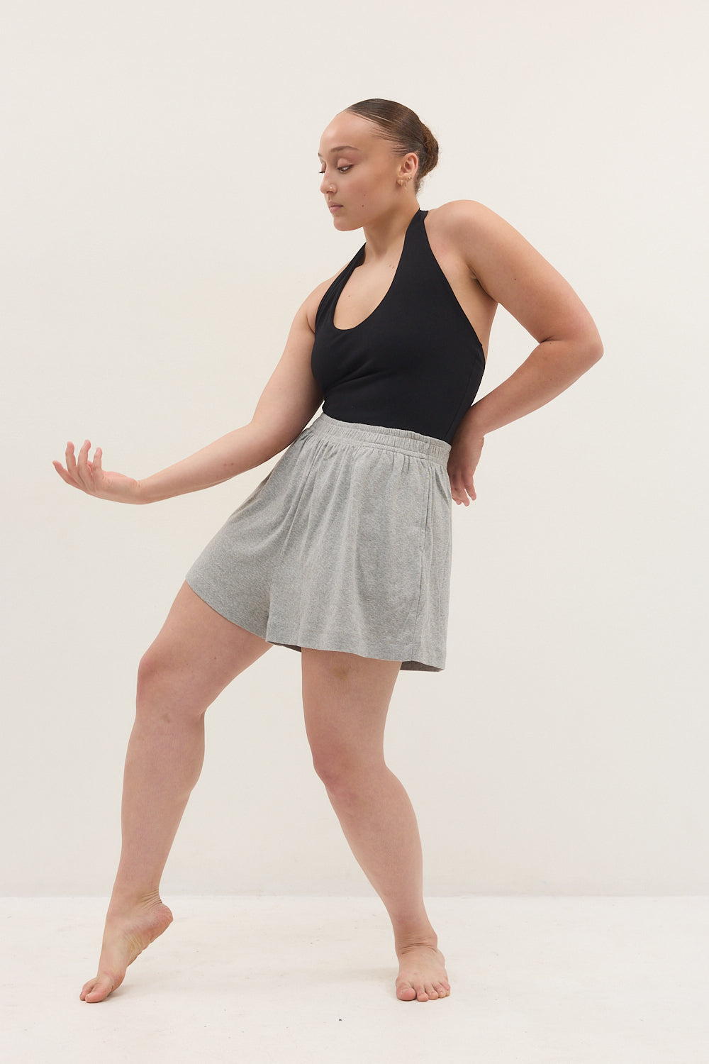 MODERN SHORTS DANCERS GRAY