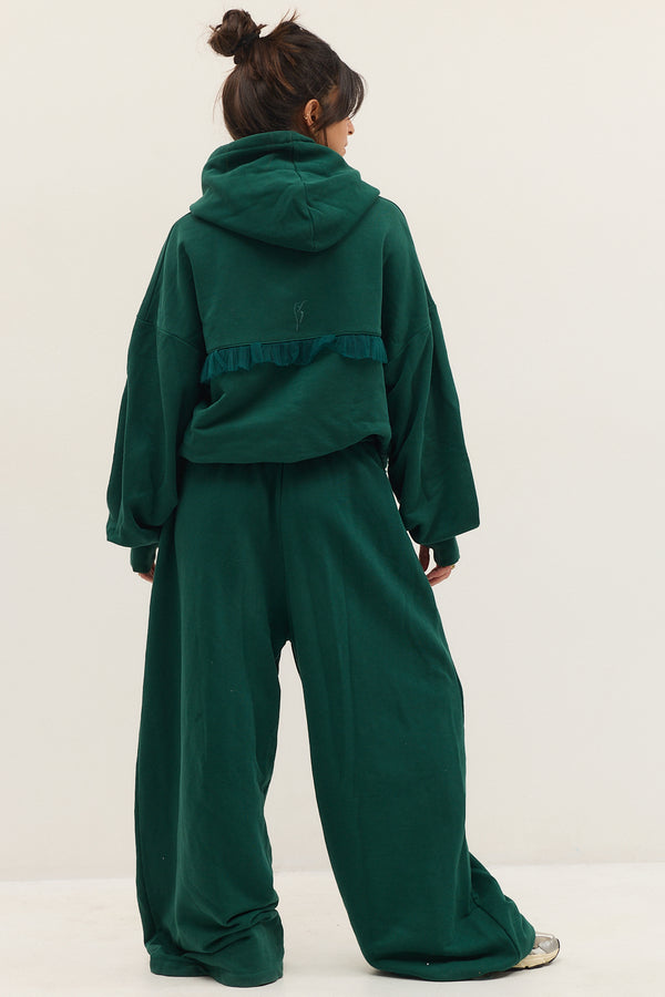 THE VERSATILE HOODIE GREEN