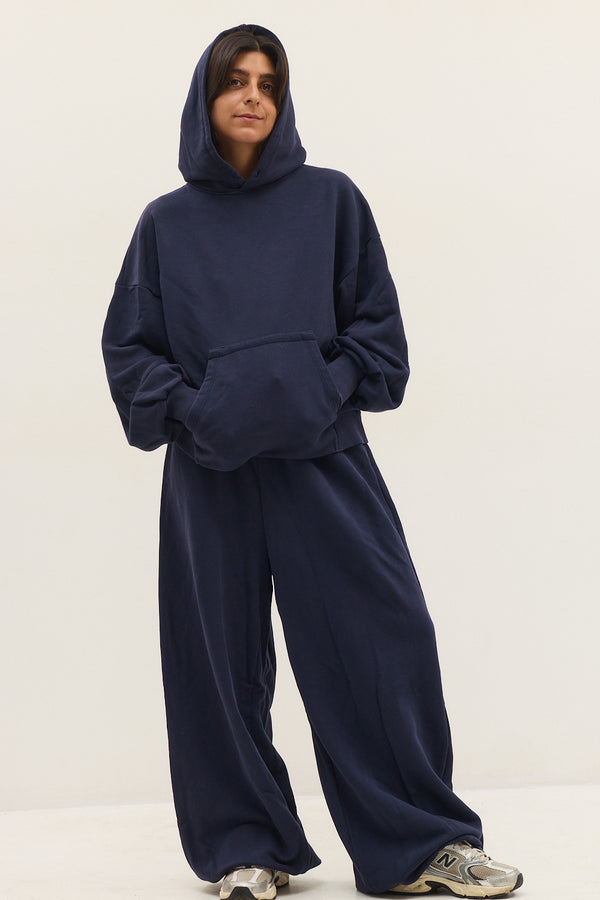 WIDE VERSATILE PANTS NAVY
